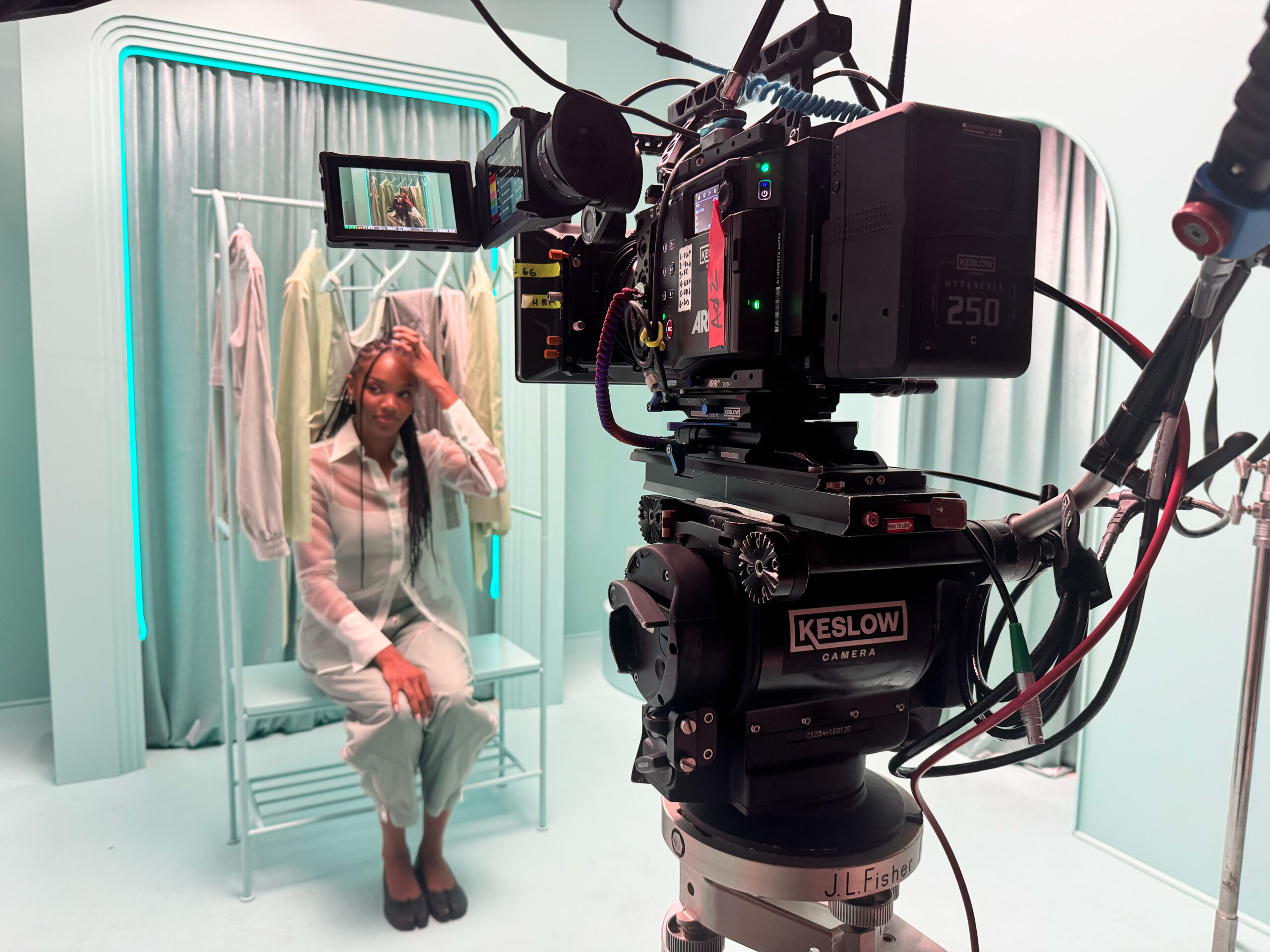 KISS Nails BTS still 5